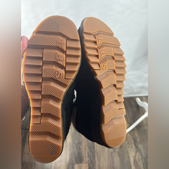 New Sorel Women's Evie Cozy Lace Wedge Boot, Size 9.5, Faux Sherpa Collar - Picture 14 of 14